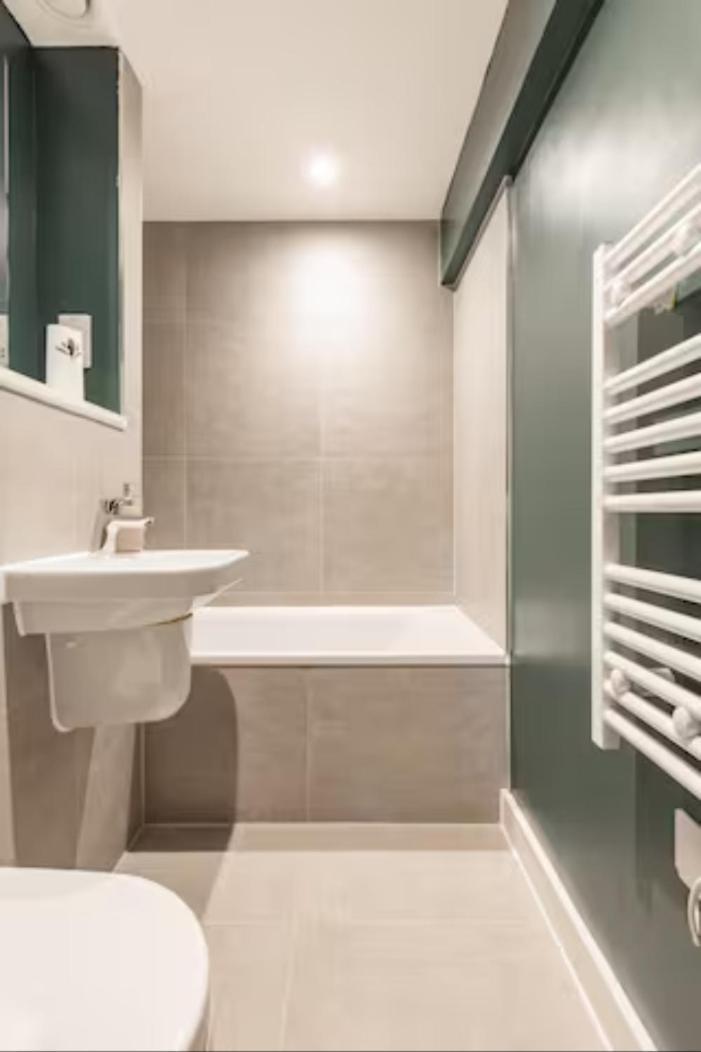 Two Bedrooms Exquisite En-Suite Apartment Deansgate Manchester Kültér fotó